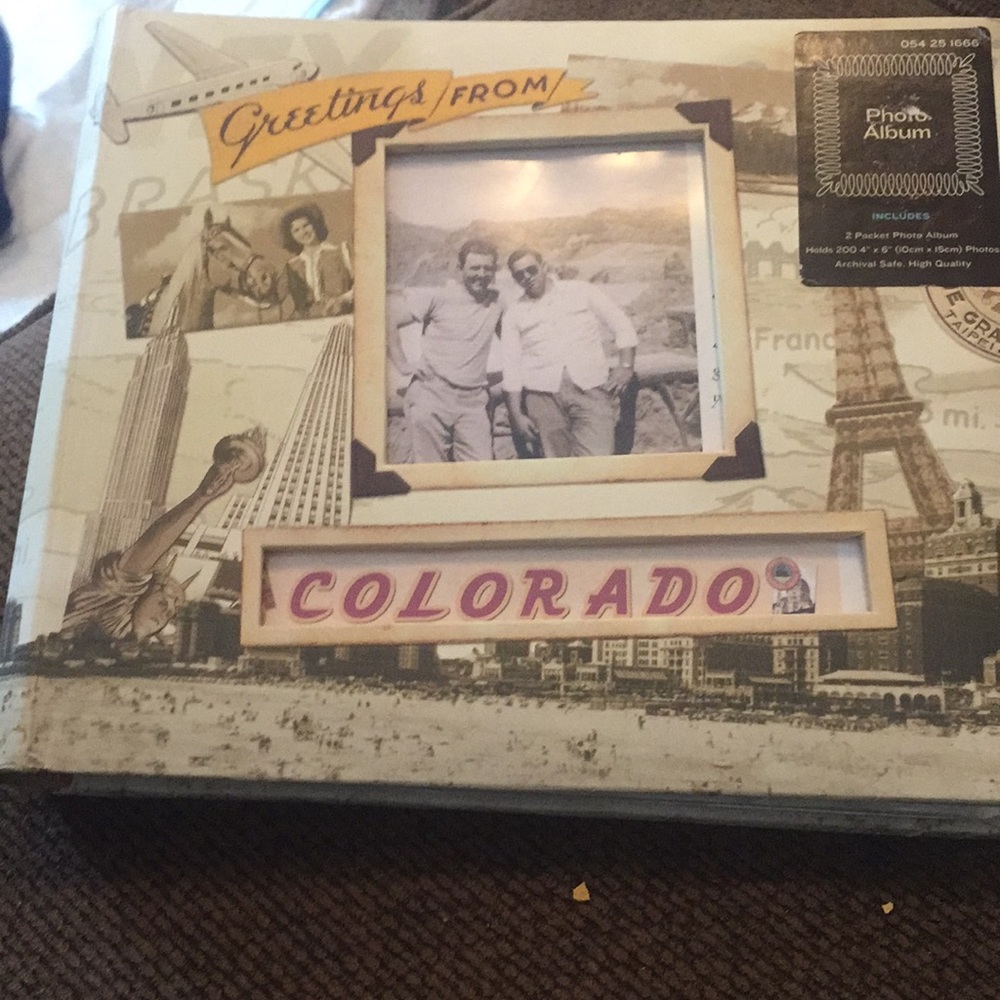 NWT 2 POCKET PHOTO ALBUM HOLDS 200 PICS